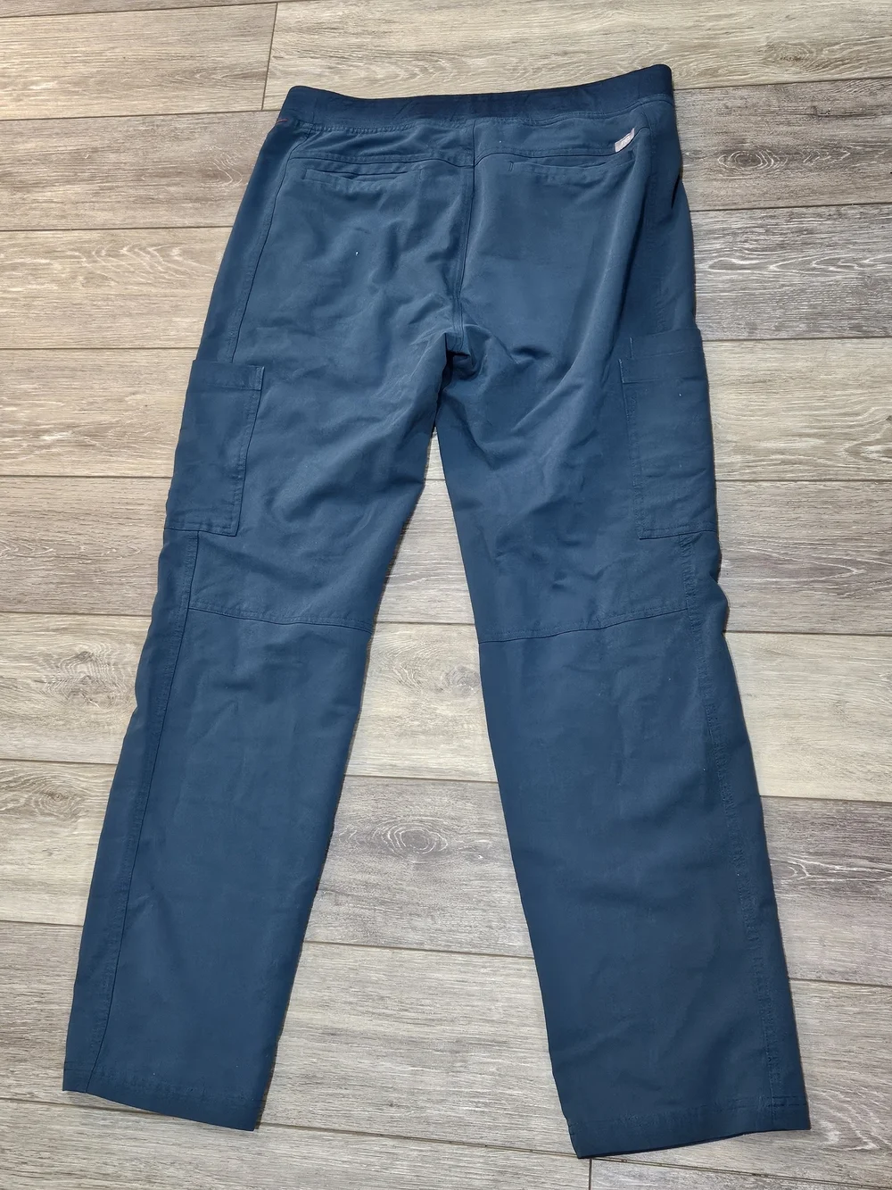 Figs Men's Axim Straight Leg Caribbean Blue Cargo Scrub Pants Size Large